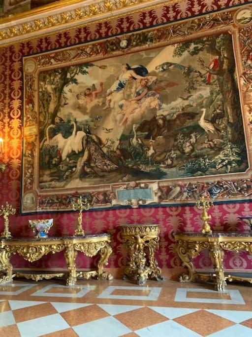 Casa Via Toledo. Centralissima E Vicina Al Porto Lägenhet Neapel Exteriör bild
